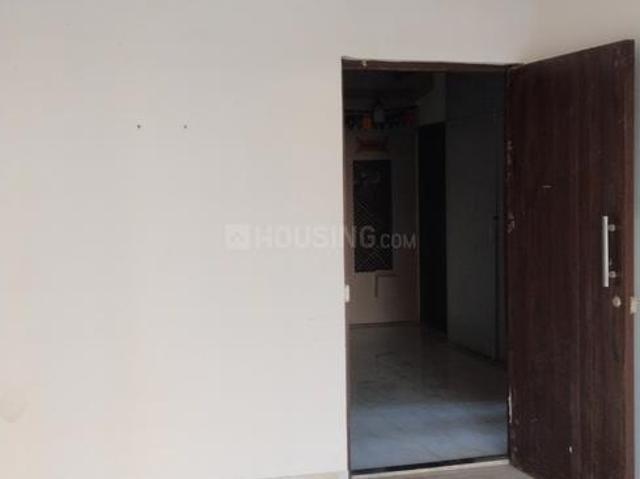 1 BHK Apartment in Malad West for resale Mumbai. The reference number is 19052582