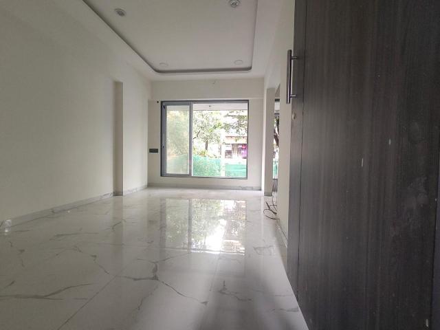 1 BHK Apartment in Malad West for resale Mumbai. The reference number is 19143736