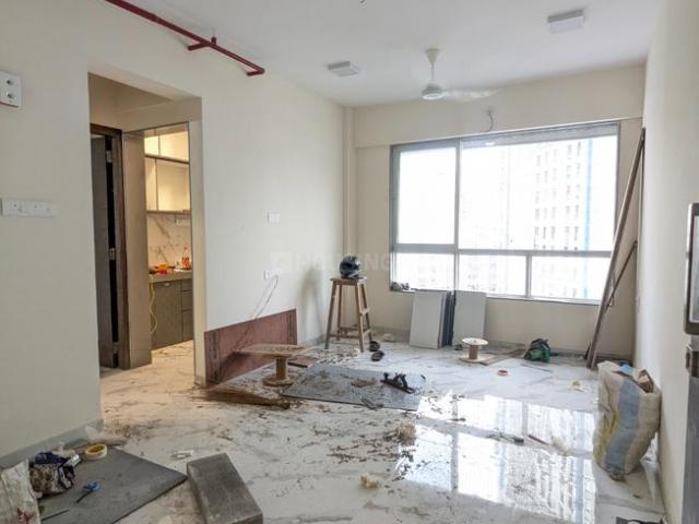 1 BHK Apartment in Malad West for resale Mumbai. The reference number is 19167152