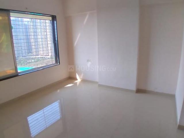 1 BHK Apartment in Malad West for resale Mumbai. The reference number is 19173192
