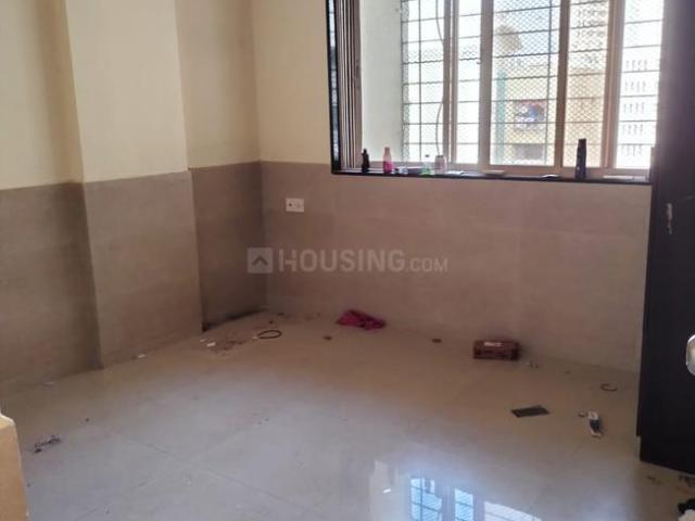 1 BHK Apartment in Malad West for resale Mumbai. The reference number is 19608344