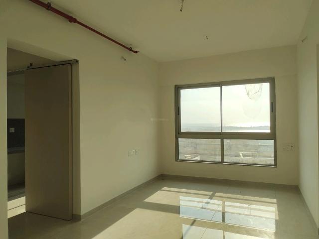 1 BHK Apartment in Malad West for resale Mumbai. The reference number is 19996545