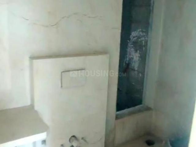 1 BHK Apartment in Malad West for resale Mumbai. The reference number is 19901042