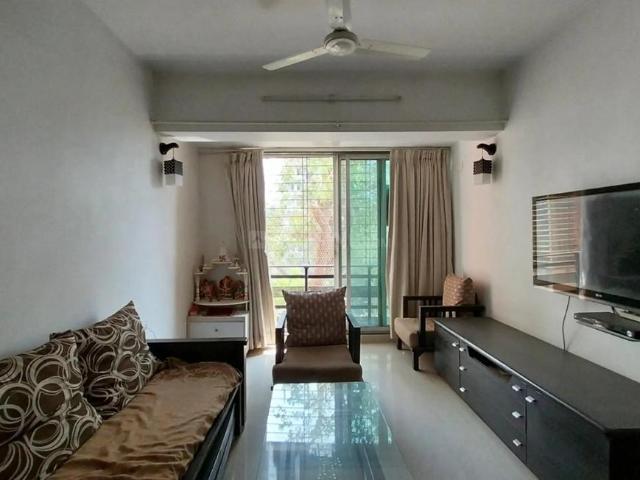 1 BHK Apartment in Malad West for resale Mumbai. The reference number is 20149933