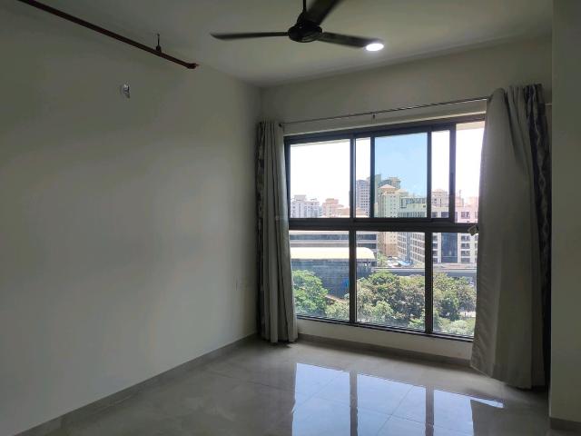 1 BHK Apartment in Malad West for resale Mumbai. The reference number is 20245687