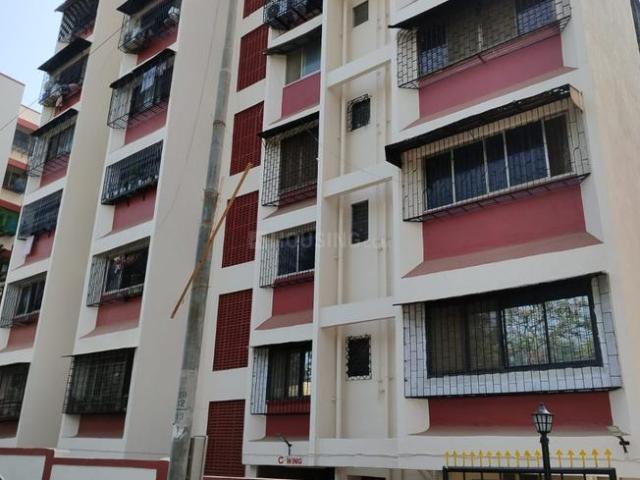1 BHK Apartment in Malad West for resale Mumbai. The reference number is 20290211