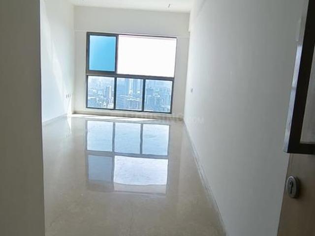 1 BHK Apartment in Malad West for resale Mumbai. The reference number is 20357348