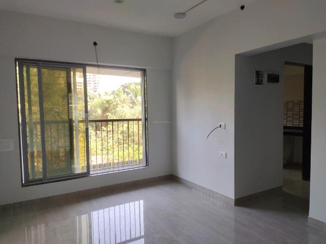1 BHK Apartment in Malad West for resale Mumbai. The reference number is 20360342