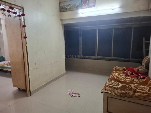 1 BHK Apartment in Malad West for resale Mumbai. The reference number is 20317616