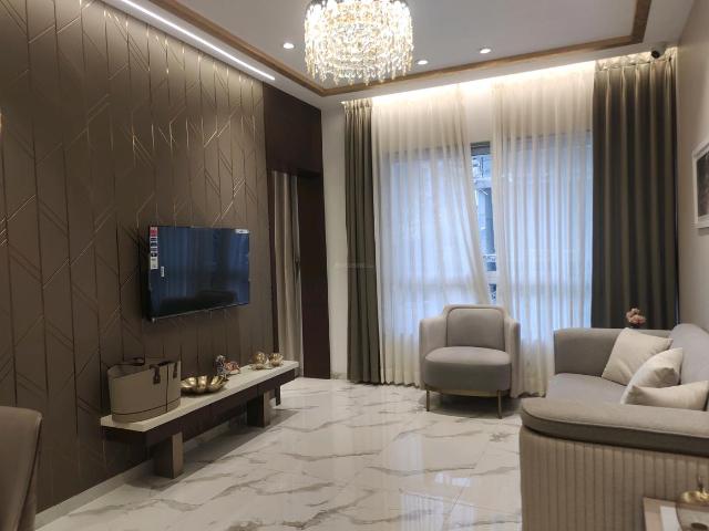 1 BHK Apartment in Kandivali West for resale Mumbai. The reference number is 20317728