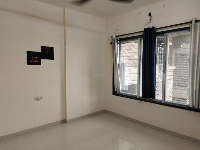 1 BHK Apartment in Malad West for resale Mumbai. The reference number is 20446744