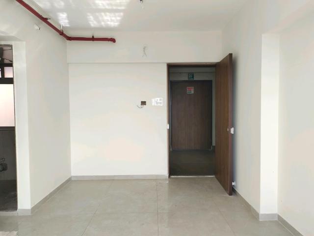 1 BHK Apartment in Malad West for resale Mumbai. The reference number is 20483598