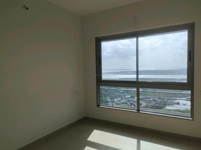 1 BHK Apartment in Malad West for resale Mumbai. The reference number is 20483614