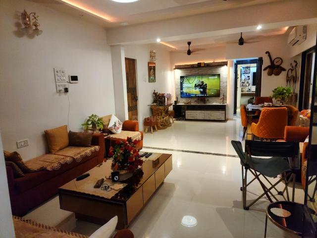 1 BHK Apartment in Malad West for resale Mumbai. The reference number is 20401958