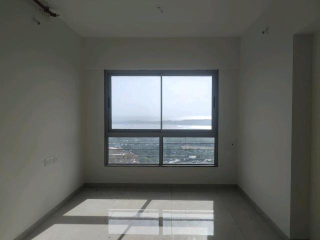 1 BHK Apartment in Malad West for resale Mumbai. The reference number is 20408123