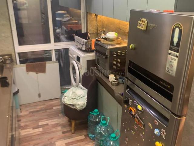 1 BHK Apartment in Malad West for resale Mumbai. The reference number is 20770806