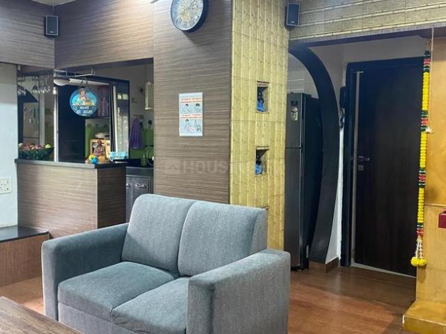 1 BHK Apartment in Malad West for resale Mumbai. The reference number is 20778175