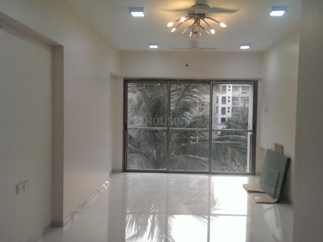 1 BHK Apartment in Malad West for resale Mumbai. The reference number is 20711062