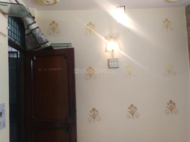 1 BHK Apartment in Malviya Nagar for resale South Delhi. The reference number is 17384564