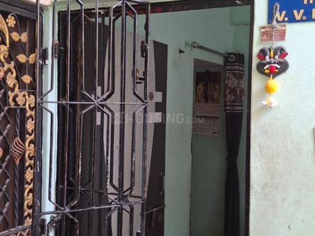 1 BHK Apartment in Maninagar for resale Ahmedabad. The reference number is 17729228