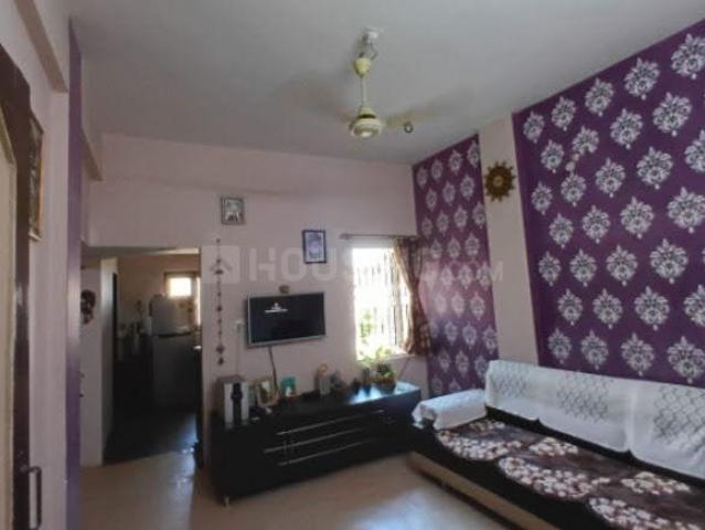 1 BHK Apartment in Maninagar for resale Ahmedabad. The reference number is 20412758