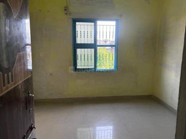 1 BHK Apartment in Maninagar for resale Ahmedabad. The reference number is 20590842