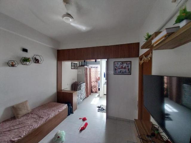 1 BHK Apartment in Manipur for resale Ahmedabad. The reference number is 20604855