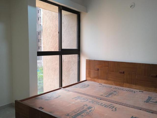 1 BHK Apartment in Mira Road East for rent Mira Bhayandar. The reference number is 19945242