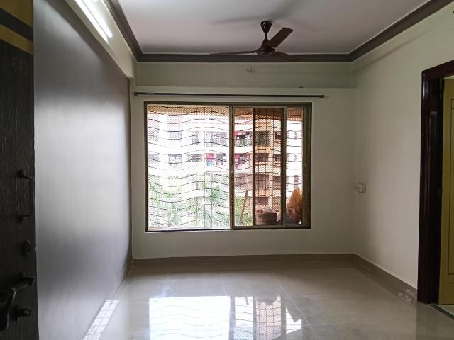 1 BHK Apartment in Mira Road East for rent Mira Bhayandar. The reference number is 20484766