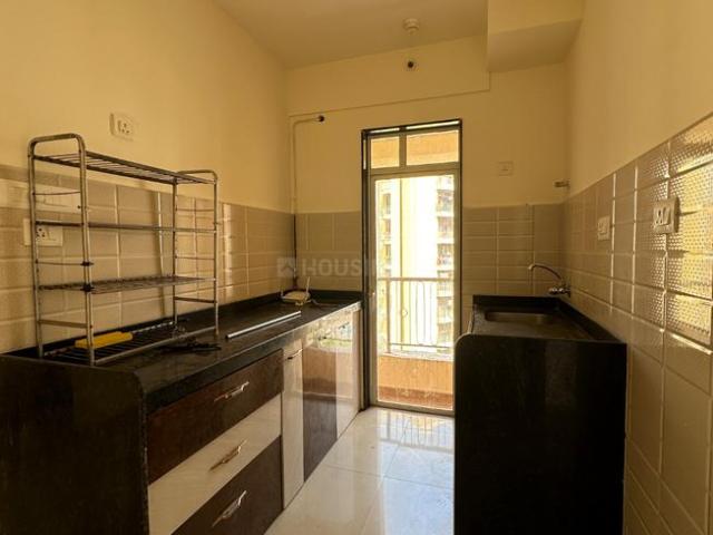 1 BHK Apartment in Mira Road East for rent Mira Bhayandar. The reference number is 20324971