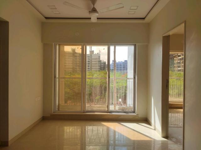 1 BHK Apartment in Mira Road East for resale Mira Bhayandar. The reference number is 11888111