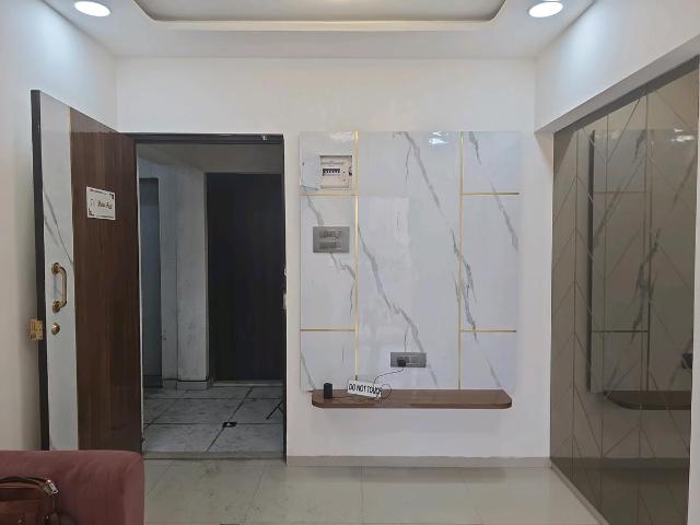 1 BHK Apartment in Mira Road East for resale Mira Bhayandar. The reference number is 15203731