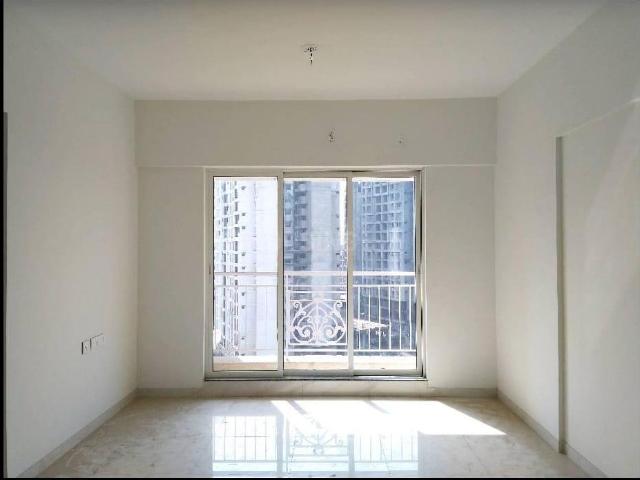 1 BHK Apartment in Mira Road East for resale Mira Bhayandar. The reference number is 15464261