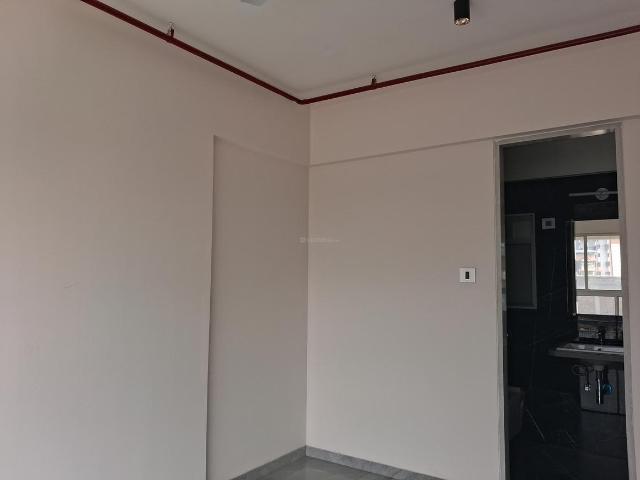 1 BHK Apartment in Mira Road East for resale Mira Bhayandar. The reference number is 18590098