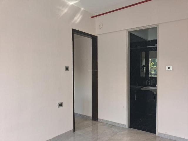 1 BHK Apartment in Mira Road East for resale Mira Bhayandar. The reference number is 18640085