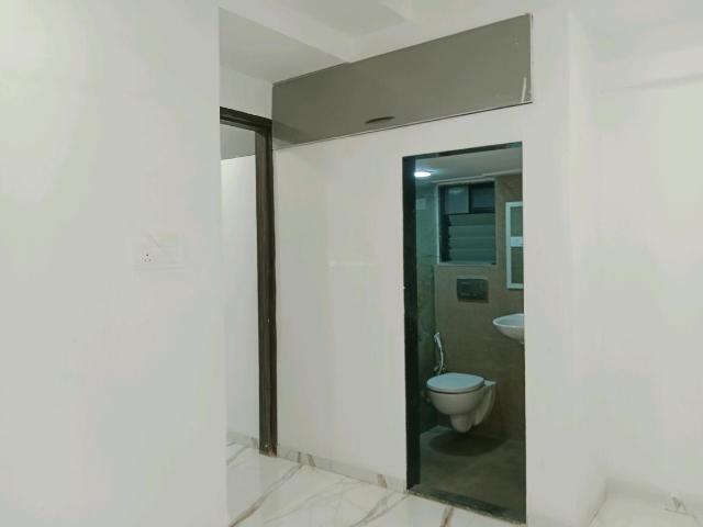 1 BHK Apartment in Mira Road East for resale Mira Bhayandar. The reference number is 18765664