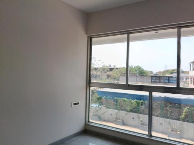 1 BHK Apartment in Mira Road East for resale Mira Bhayandar. The reference number is 19453299