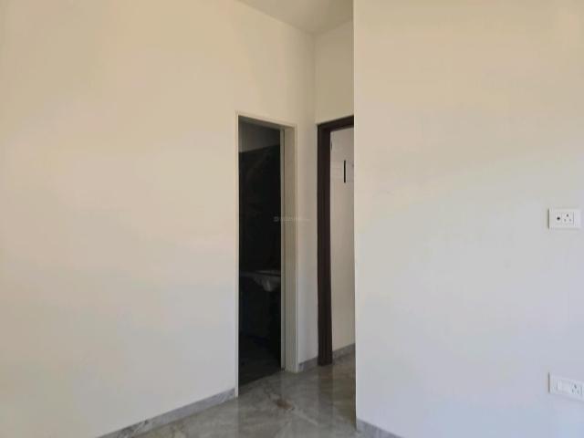 1 BHK Apartment in Mira Road East for resale Mira Bhayandar. The reference number is 19800675