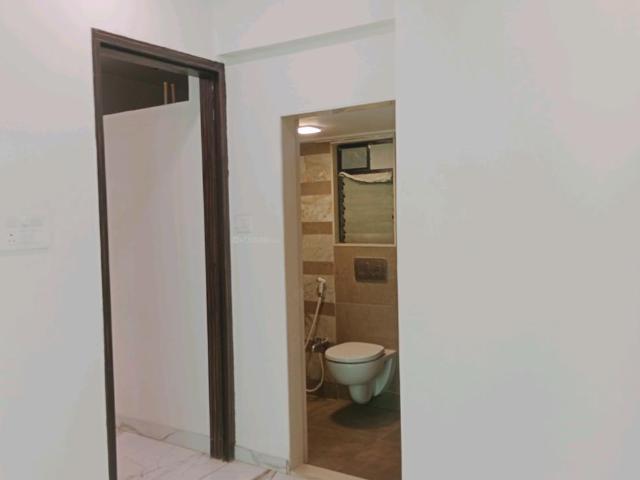 1 BHK Apartment in Mira Road East for resale Mira Bhayandar. The reference number is 19947508