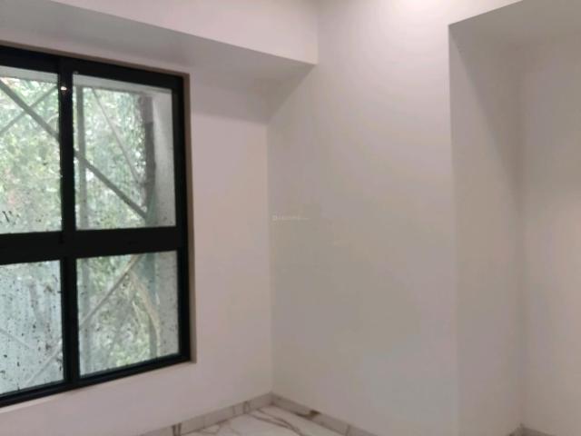 1 BHK Apartment in Mira Road East for resale Mira Bhayandar. The reference number is 19962388