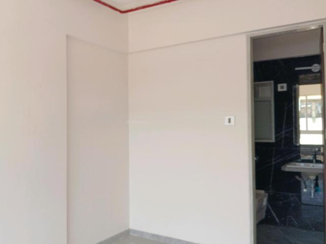 1 BHK Apartment in Mira Road East for resale Mira Bhayandar. The reference number is 20162005