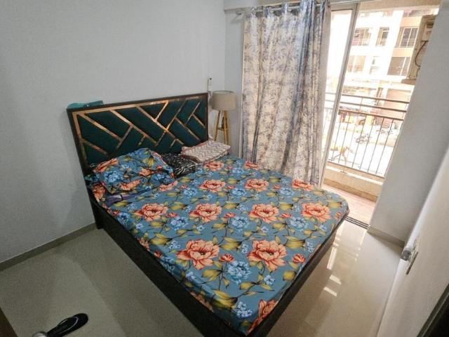 1 BHK Apartment in Mira Road East for resale Mira Bhayandar. The reference number is 20563905