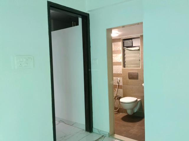 1 BHK Apartment in Mira Road East for resale Mira Bhayandar. The reference number is 20502263