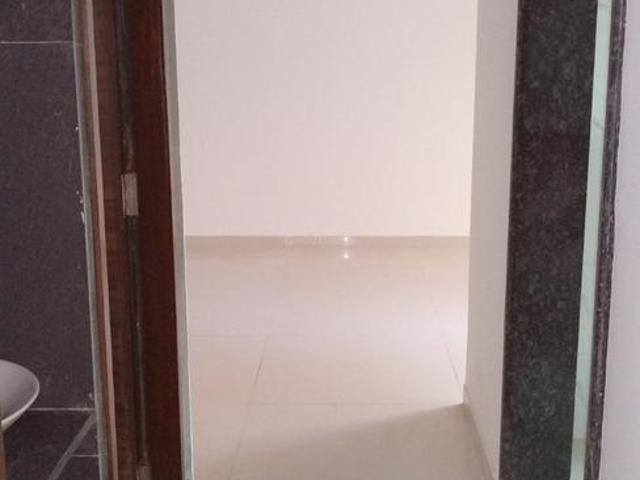 1 BHK Apartment in Mira Road East for resale Mumbai. The reference number is 10080123