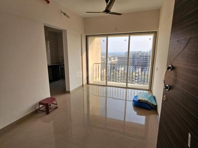 1 BHK Apartment in Mira Road East for resale Mumbai. The reference number is 14746766