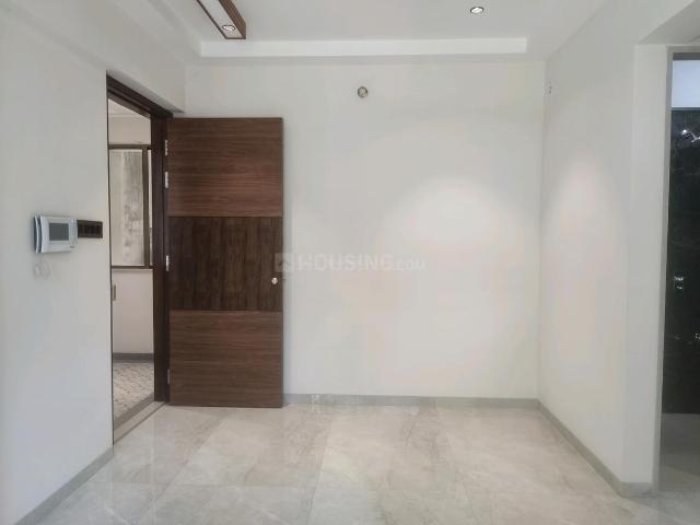 1 BHK Apartment in Mira Road East for resale Mumbai. The reference number is 14105335