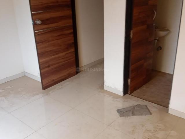 1 BHK Apartment in Mira Road East for resale Mumbai. The reference number is 17103038