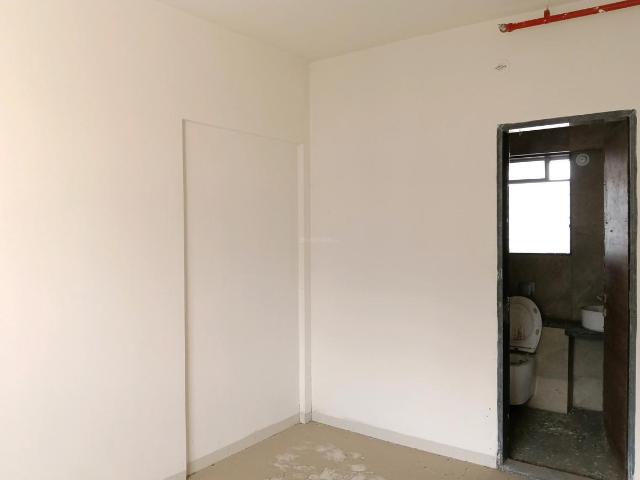 1 BHK Apartment in Mulund East for resale Mumbai. The reference number is 19328350
