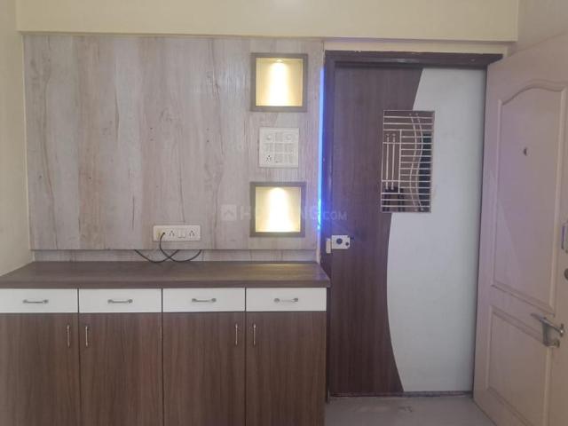 1 BHK Apartment in Mulund East for resale Mumbai. The reference number is 20410219