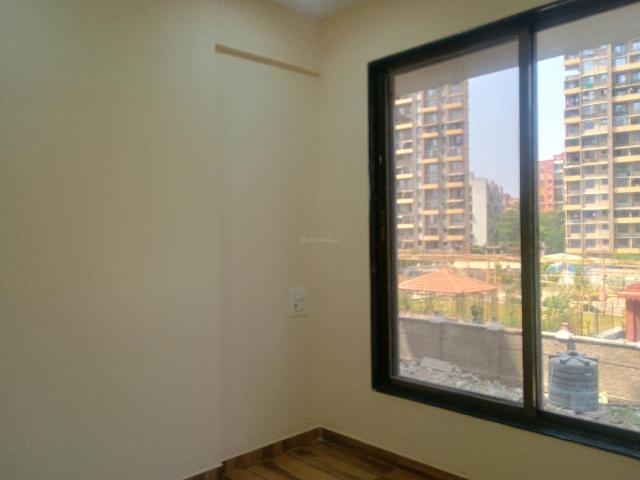 1 BHK Apartment in Mulund West for resale Mumbai. The reference number is 18939827